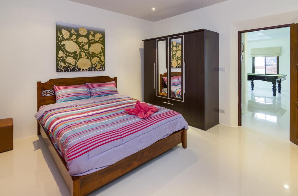 Ratana Villa - Pattaya Holiday House Walking Street 7 Bedrooms Kültér fotó