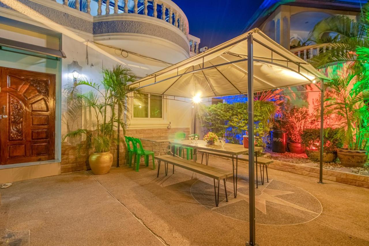 Ratana Villa - Pattaya Holiday House Walking Street 7 Bedrooms Kültér fotó